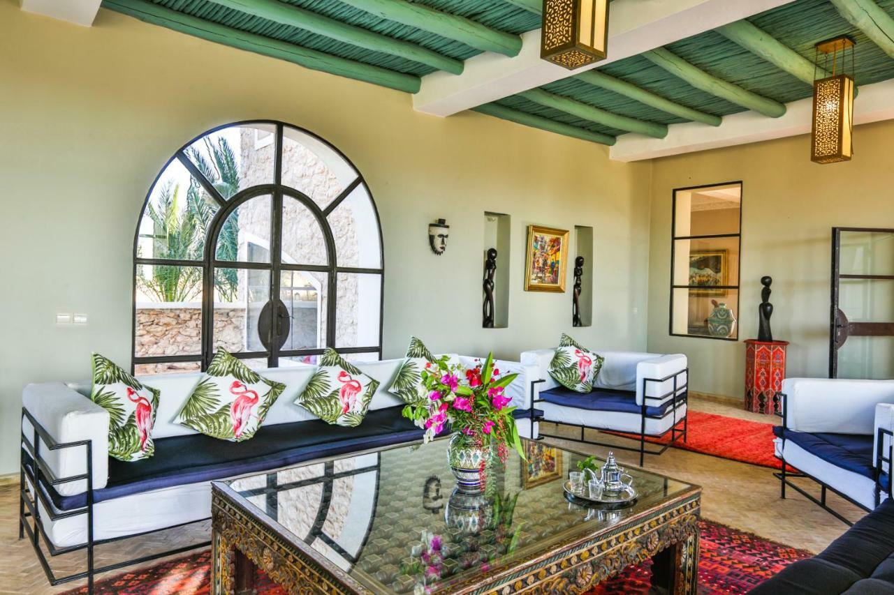 Maison D'Hotes, Spa Et Yoga Villa Oceane Suvayr Dış mekan fotoğraf