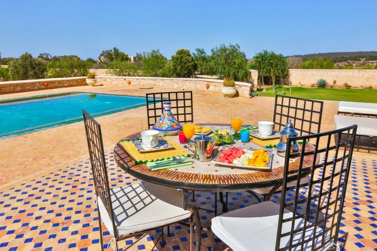 Maison D'Hotes, Spa Et Yoga Villa Oceane Suvayr Dış mekan fotoğraf